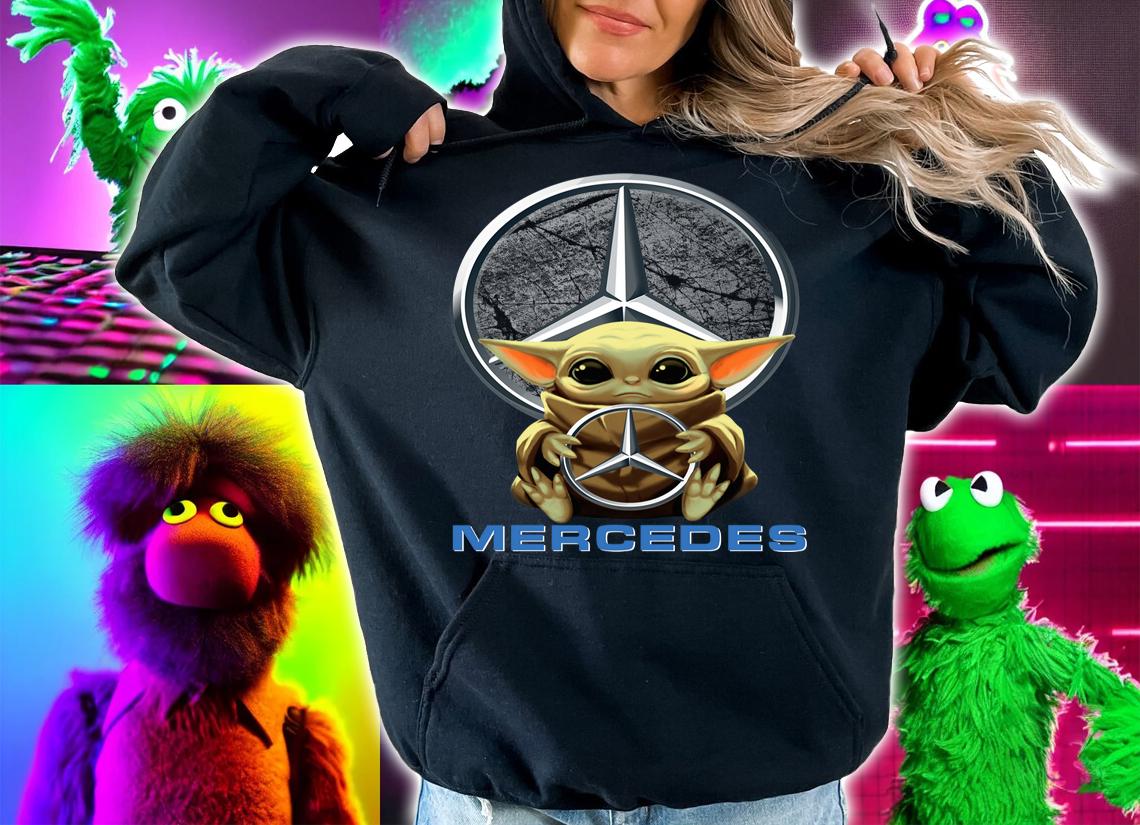 Baby Yoda hug Mercedes-Benz Star Wars t-shirt hoodie