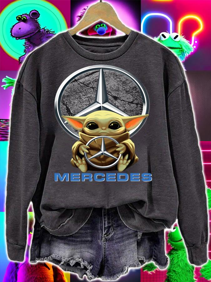 Baby Yoda hug Mercedes-Benz Star Wars t-shirt sweatshirt