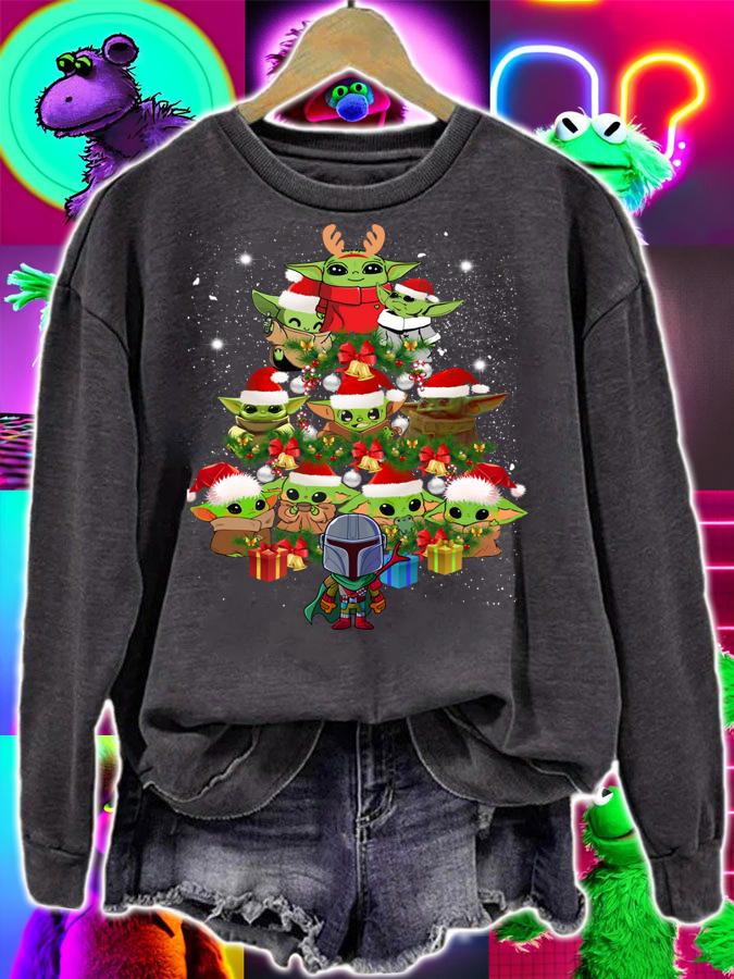Star Wars Baby Yoda And Boba Fett As Christmas Tree t-shirt sweatshirt
