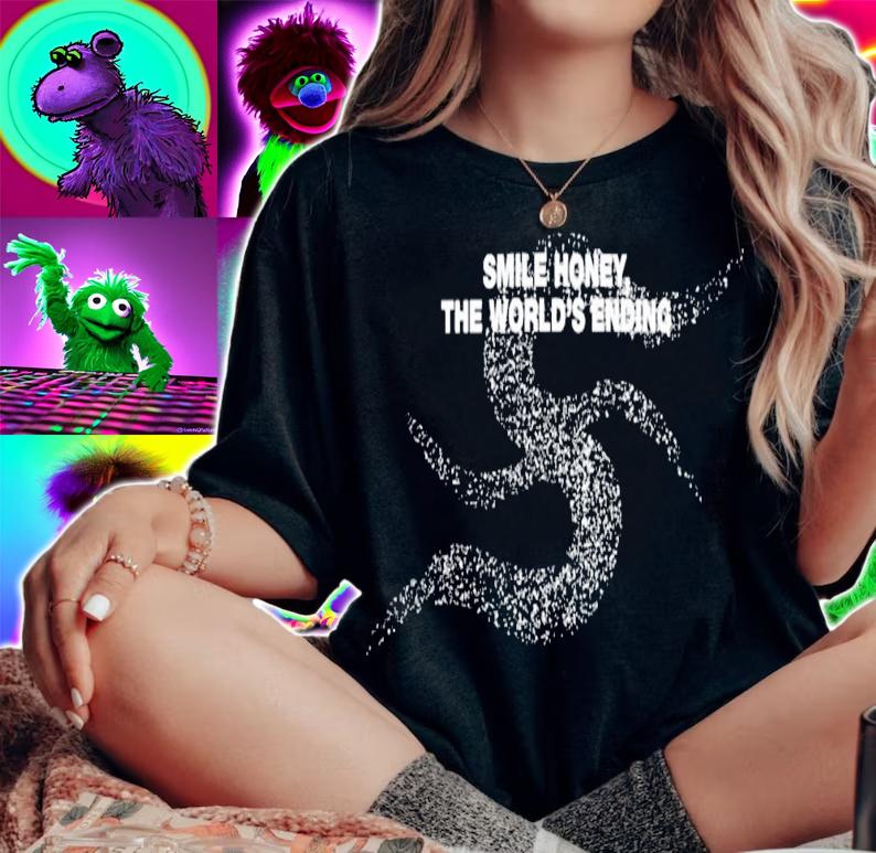 Spicegurl Didi Smile Honey The Worlds Ending T-Shirt t-shirt woman shirt