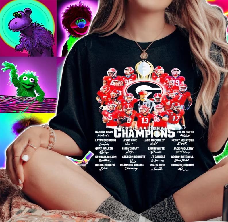 2022 National Champions win Georgia Bulldogs signatures shirt t-shirt