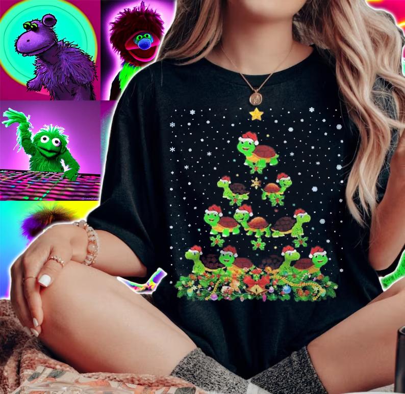 Tortoise Xmas Tree Gift Santa Hat Tortoise Christmas Shirt t-shirt