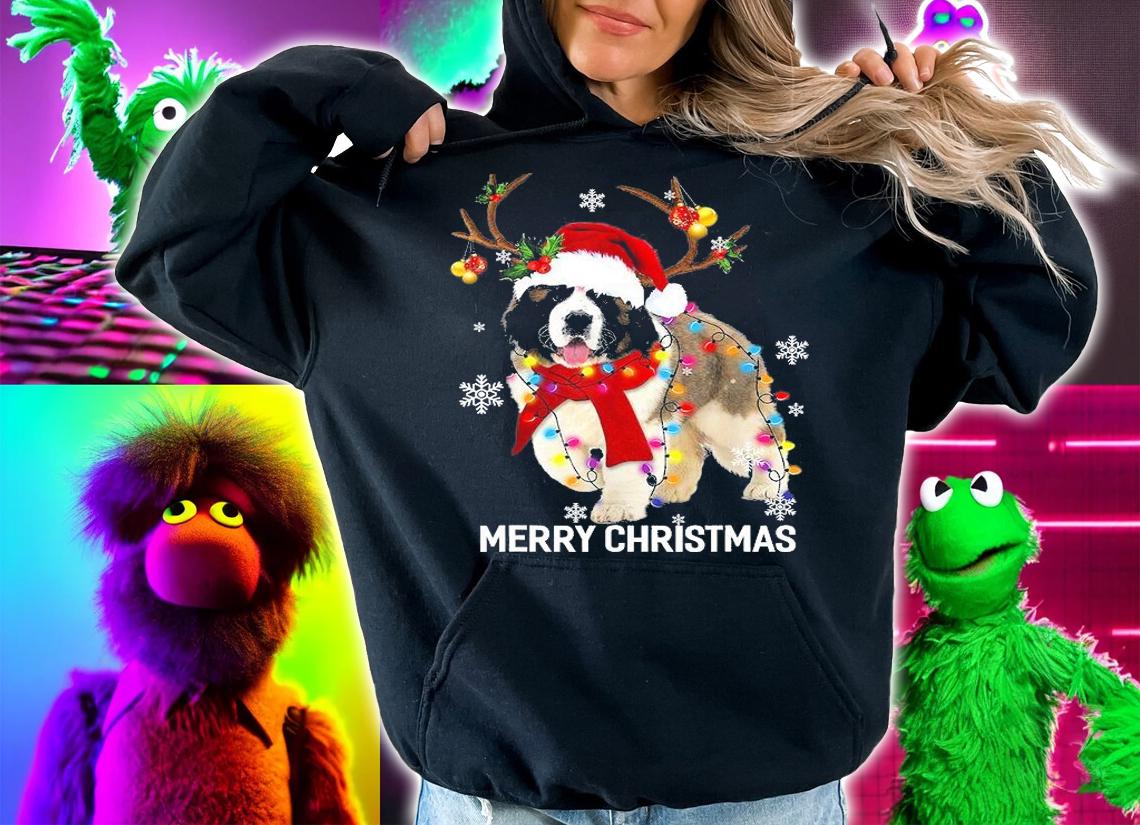 St Bernard Reindeer Xmas Light Christmas Ornaments Xmas Dog T-Shirt t-shirt