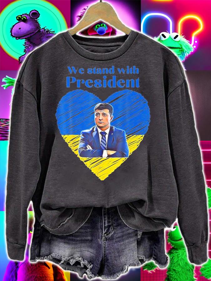 We Stand With President Zelensky Heart Love Ukrain T-Shirt sweatshirt