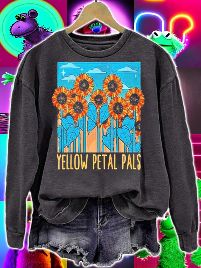 Yellow Petal Pals Home Garden Gardening Field Sunflower T-Shirt sweatshirt