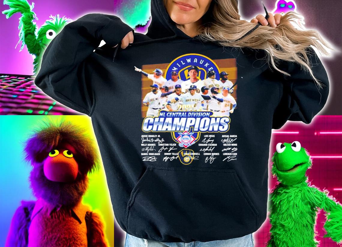Milwaukee Brewers NL Central Division Champions 2021 signatures shirt