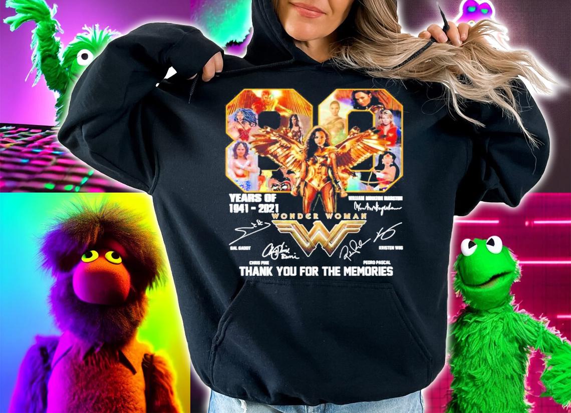 80 years 1941-2021 William Moulton Marston Wonder Woman signatures shirt