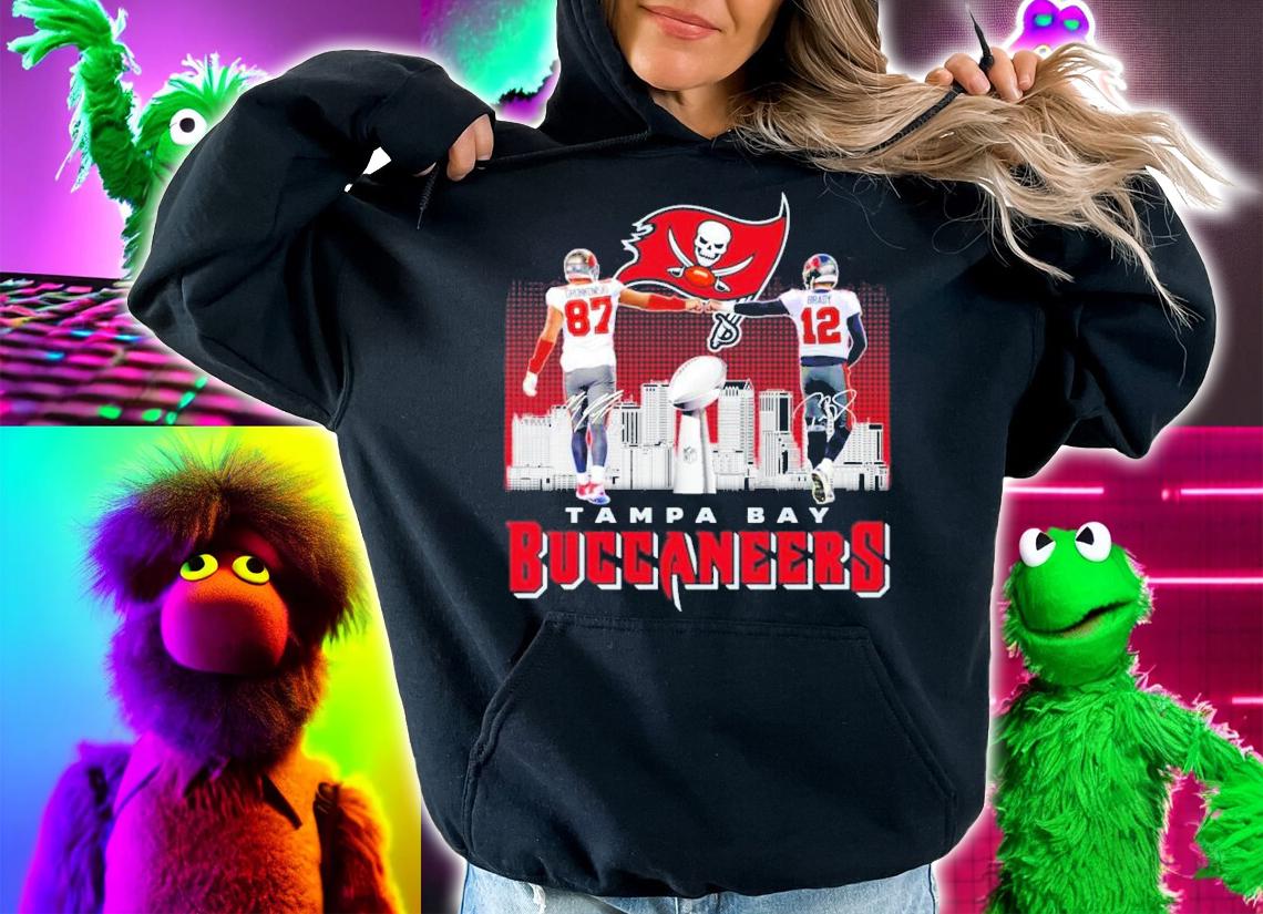Tampa Bay Buccaneers Rob Gronkowski and Chris Godwin signatures shirt hoodie