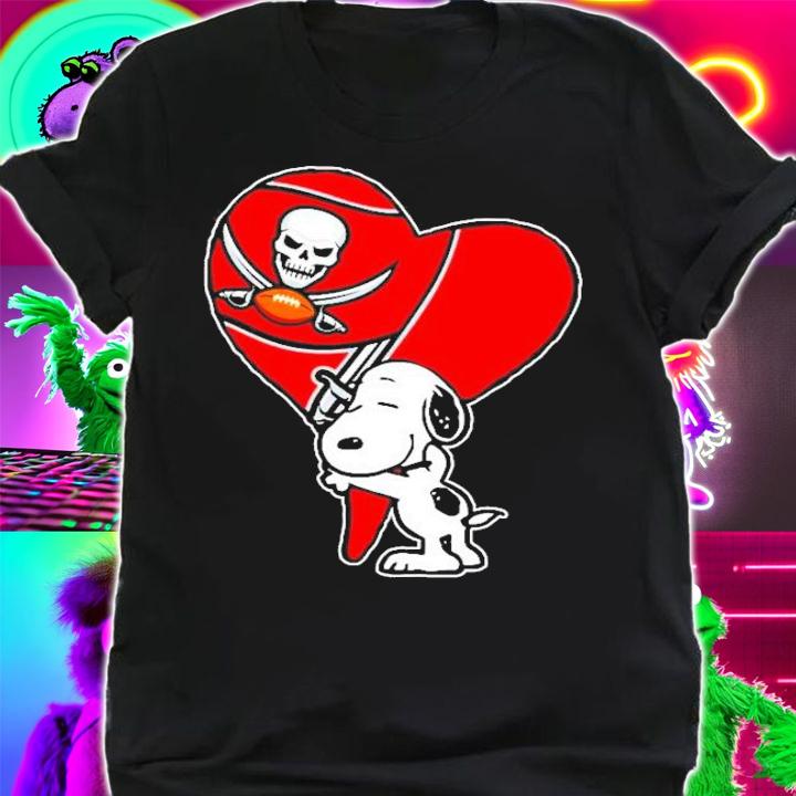 Snoopy hugs The Tampa Bay Buccaneers heart NFL shirt