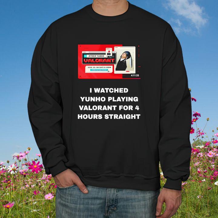 Sweatshirt